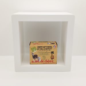 Savon Artisanal au Lait de Chèvre